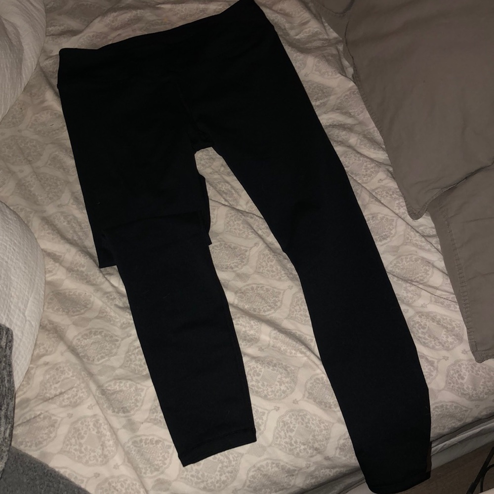 Fabletics leggings - NEVER WORN